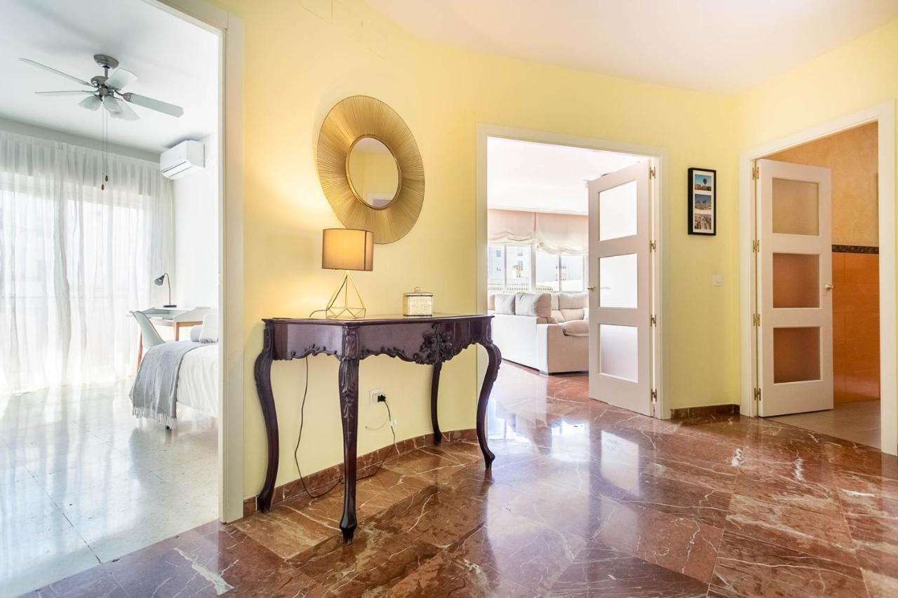 Luxury Canalejas Apartment Seville Luaran gambar